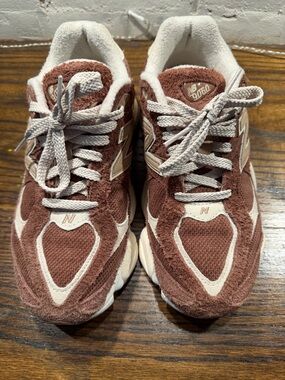 New Balance 9060 Women's Athletic Sneakers Brown and Cream